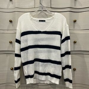 SHEIN Sweater Size Small